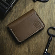 Load image into Gallery viewer, Dutch Wallet / 4 slots - Sirup Brown